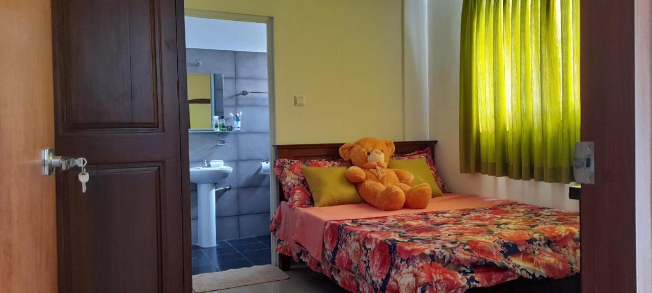 Oval View Residencies, Colombo