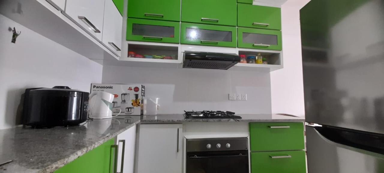 Oval View Residencies, Colombo